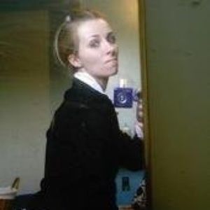 Meet your Posher, Desiree